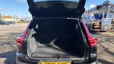 Volvo Xc40 2.0 B4P R DESIGN 5dr Auto Petrol Estate